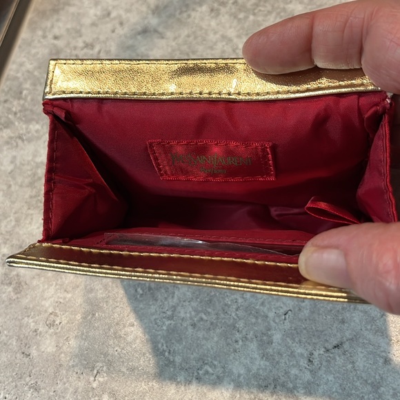 Yves Saint Laurent Red and Gold Women's Bag with mirror - Picture 2 of 6